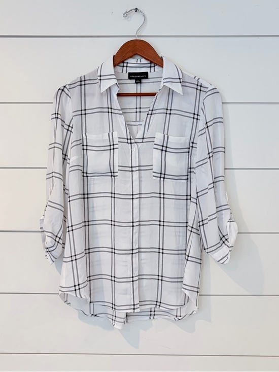 Fortune + Ivy Tops - Fortune + Ivy Plaid Button Down Blouse M Minimalist Officecore Clean Girl Top